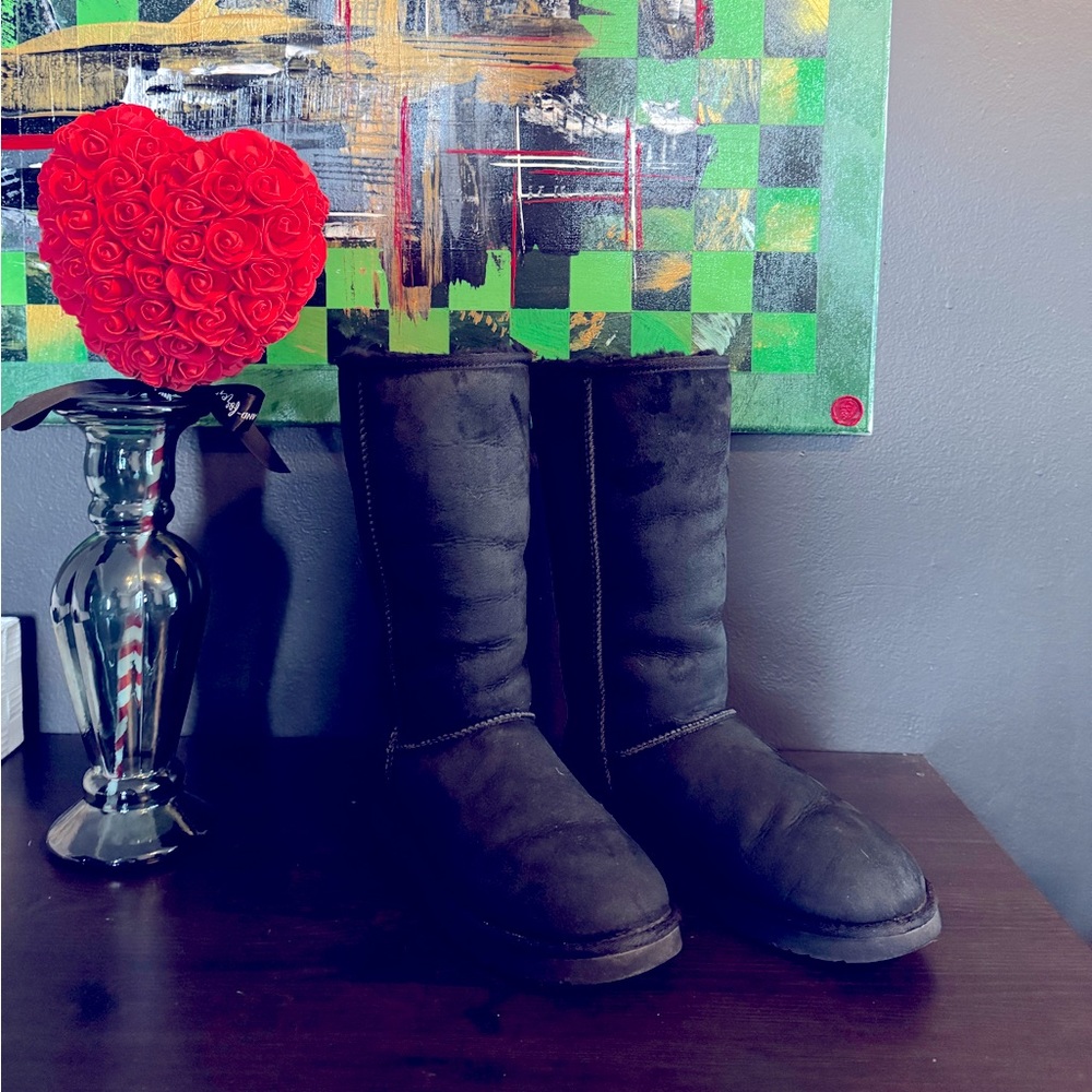 Tall Black Uggs